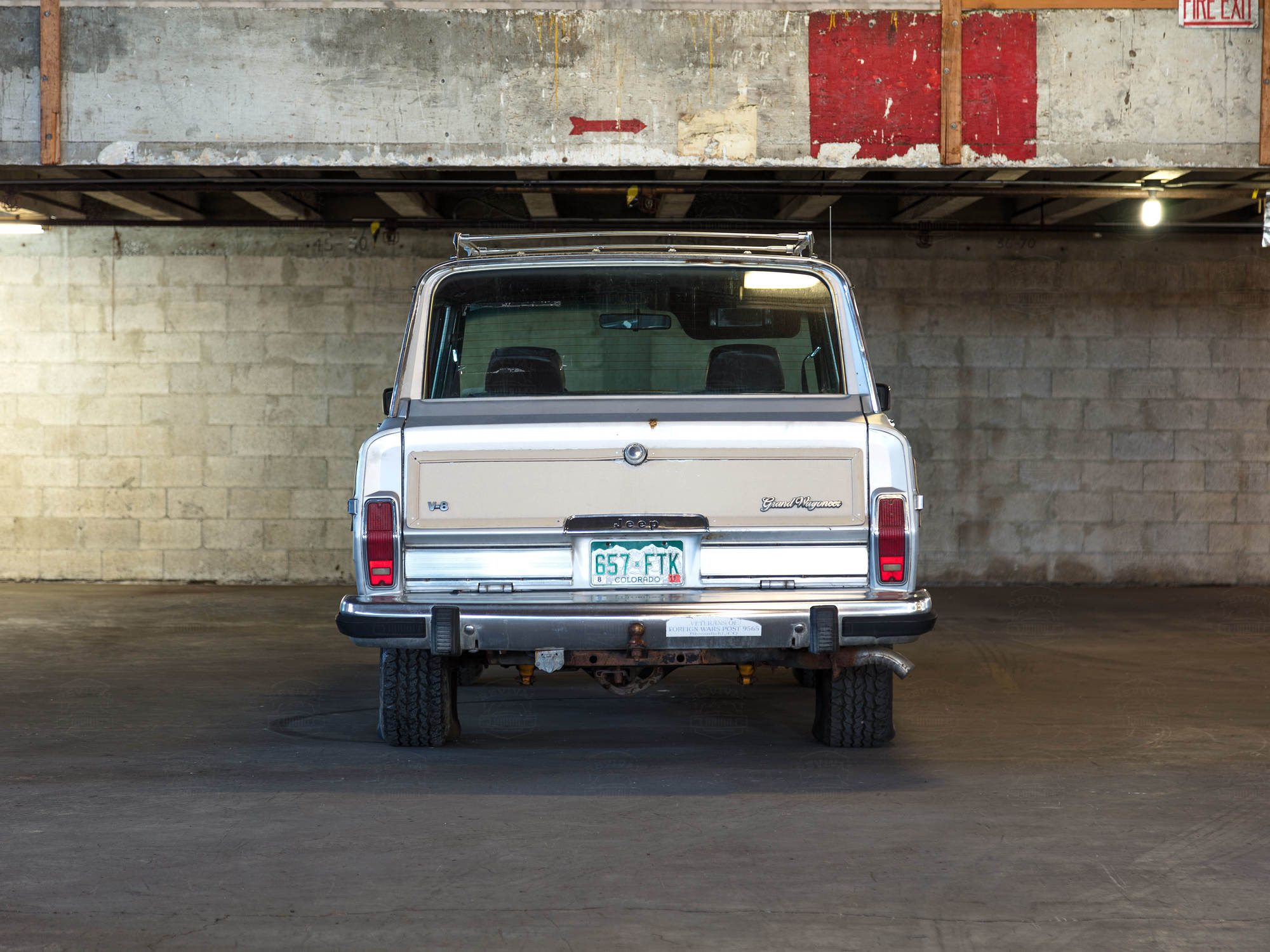 1987 AMC Grand Wagoneer Silver 1JCNJ15U6HT020251